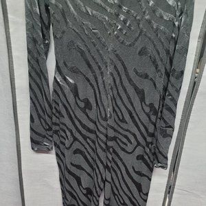 Zebra stripe jumper / romper